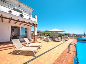 Luxury villa with private pool and 7 bedrooms